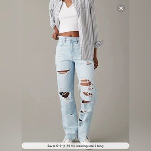 American Eagle Strigid Super High Waisted Baggy Straight Jean (no stretch)